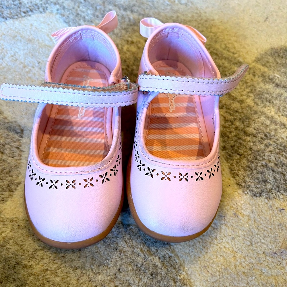 Hanna Andersson brand new pink girl kids shoes size 6